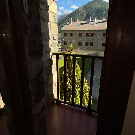 El Roble * Villanua